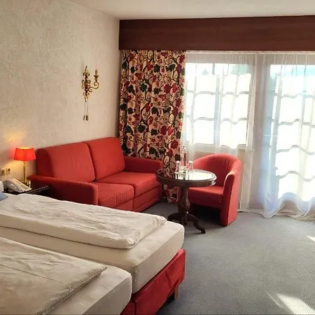 酒店 Hotel-restaurant Batzenhaeusl 4*