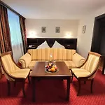 Batzenhaeusl Tirol Hotel Innsbruck