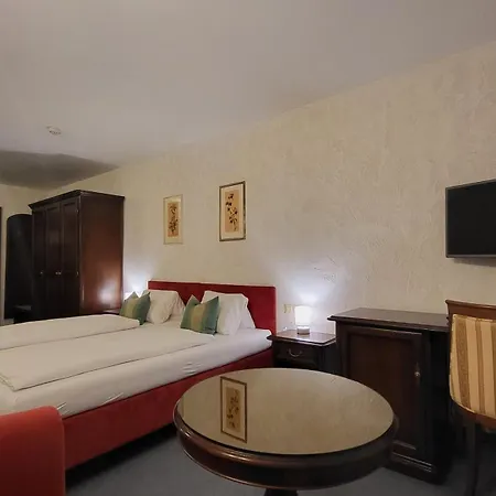 Hotel-restaurant Batzenhaeusl 호텔 인스브루크