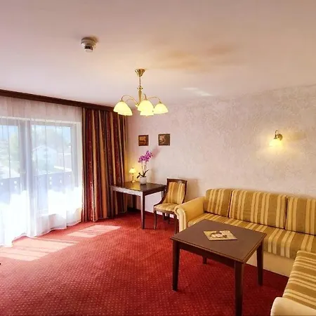 & Restaurant Batzenhaeusl إنسبروك