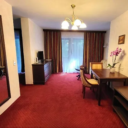 Ξενοδοχείο Hotel-restaurant Batzenhaeusl 4*