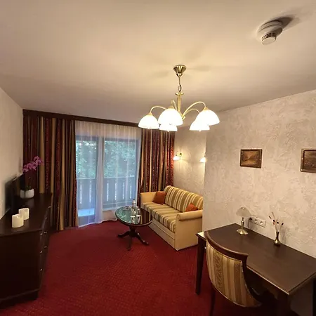 Hotel-restaurant Batzenhaeusl Ξενοδοχείο Ίνσμπρουκ