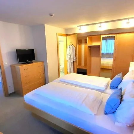 Batzenhaeusl Tirol 4*