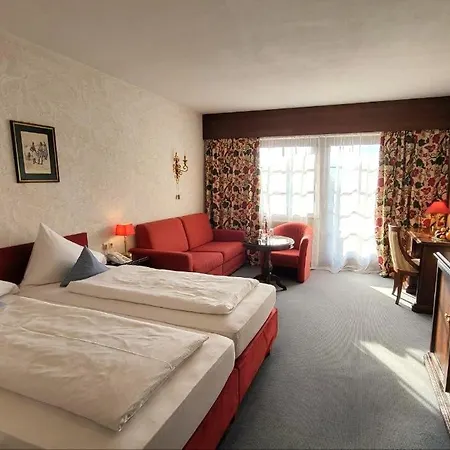 & Restaurant Batzenhaeusl Hotel Innsbruck