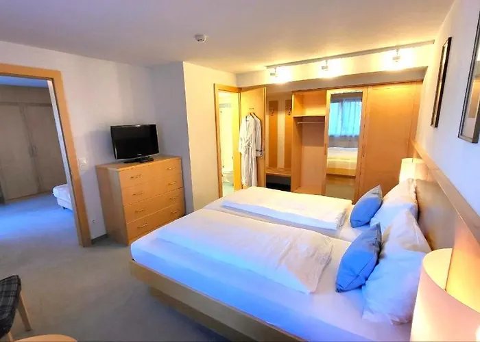 & Restaurant Batzenhaeusl 4*