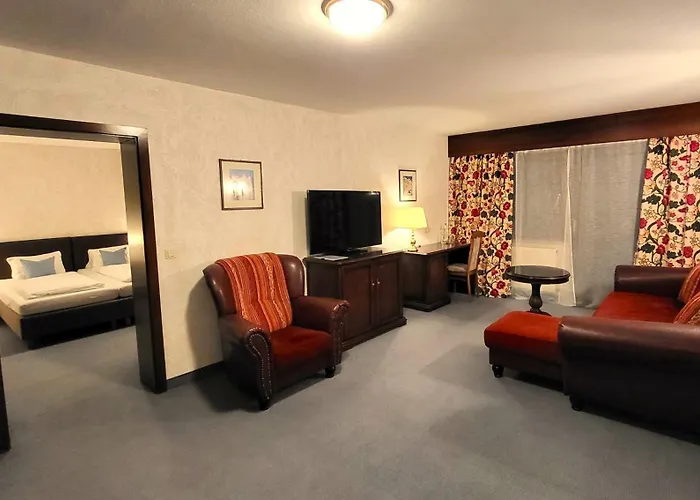 & Restaurant Batzenhaeusl 4* Innsbruck