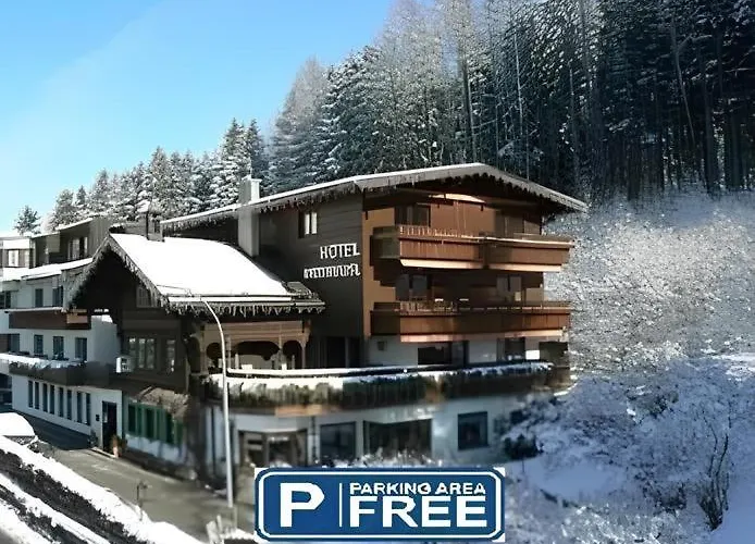 & Restaurant Batzenhaeusl فندق 4*