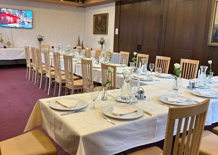 & Restaurant Batzenhaeusl 4*