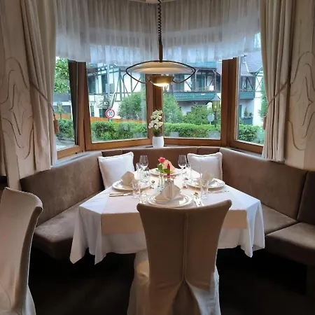 Hotel & Restaurant Batzenhaeusl Innsbruck