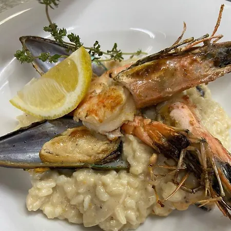 & Restaurant Batzenhaeusl Innsbruck