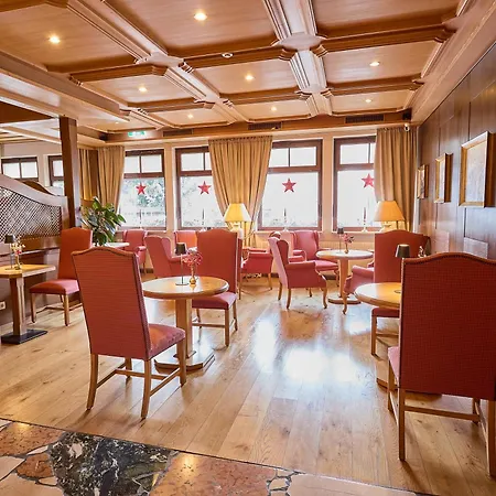 & Restaurant Batzenhaeusl 4*